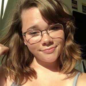 Meet your Posher, Loren